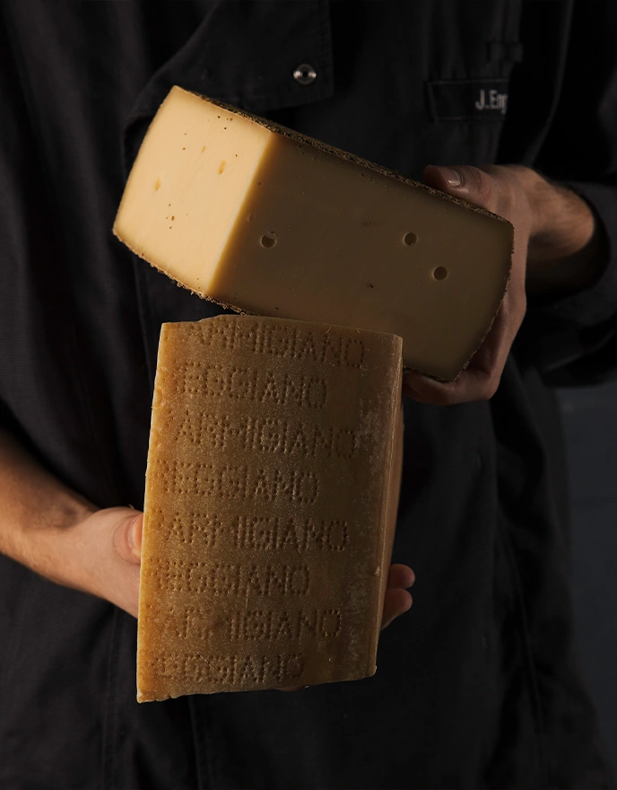 Käsetheke mit großer Auswahl im EDEKA Reichert Markt in Weinstadt